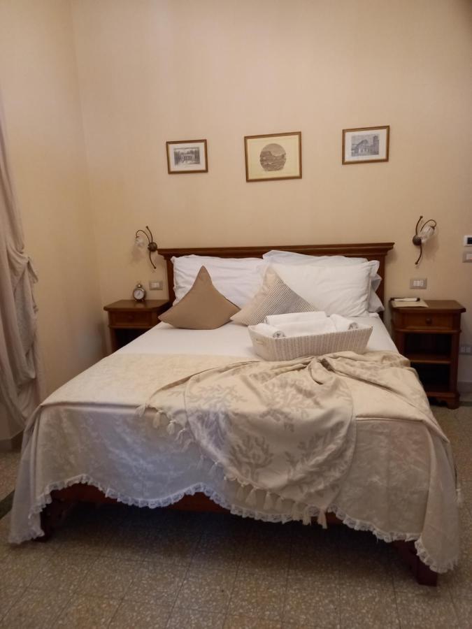 לוקה Bnb Villa Melany Vicino Centro מראה חיצוני תמונה